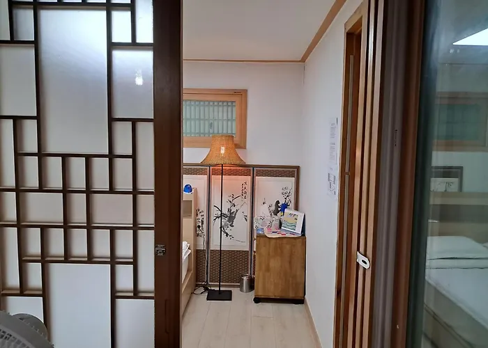 Hanok Nuha * Seoel