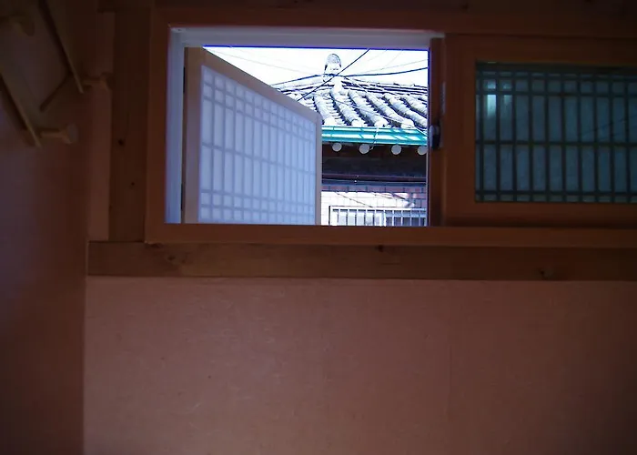 Hanok Nuha Gasthuis *