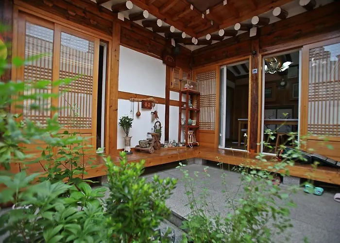 Hanok Nuha Gasthuis